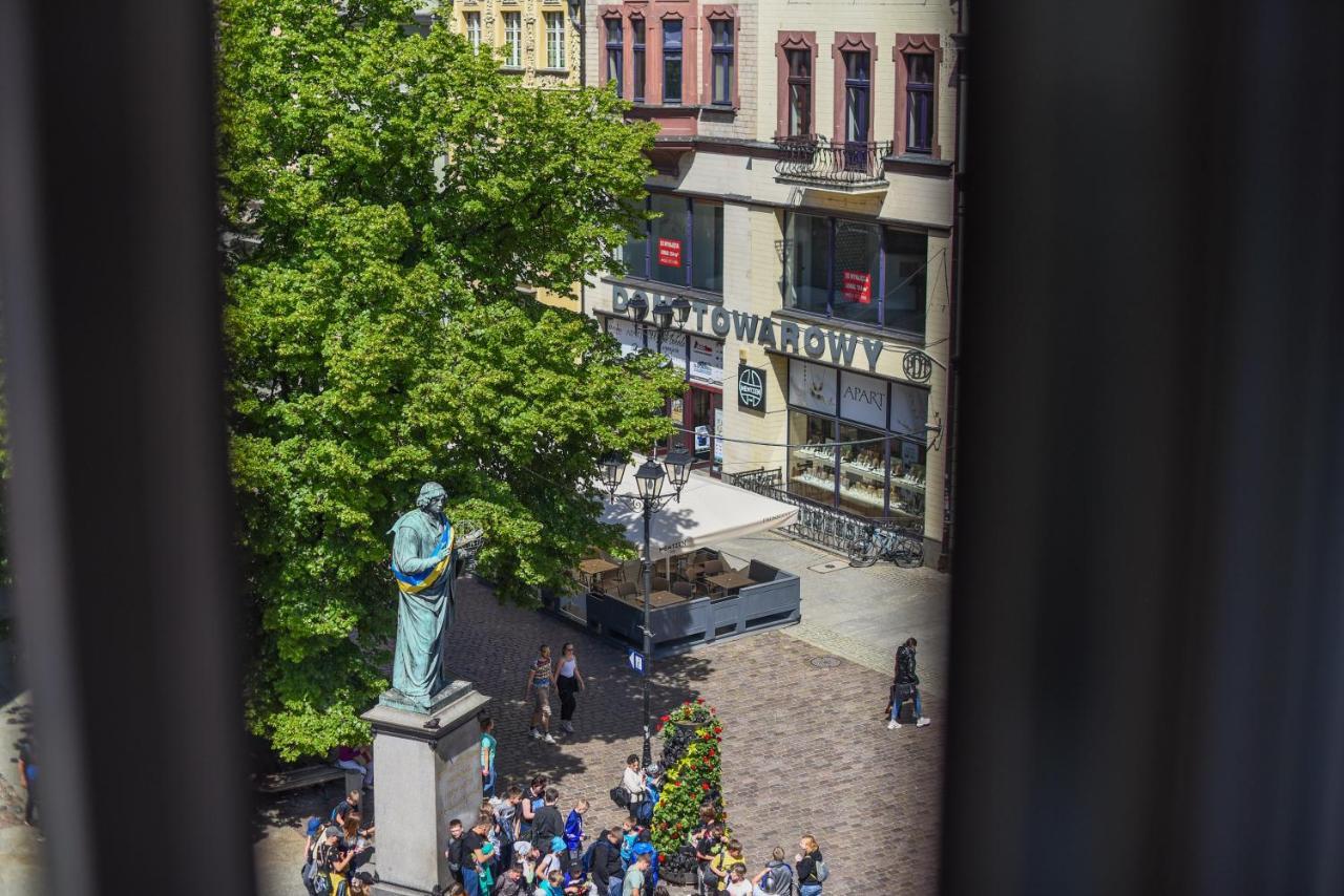 Apartament Z Widokiem Na Pomnik Kopernika - Rynek Staromiejski Stary Toruń Dış mekan fotoğraf