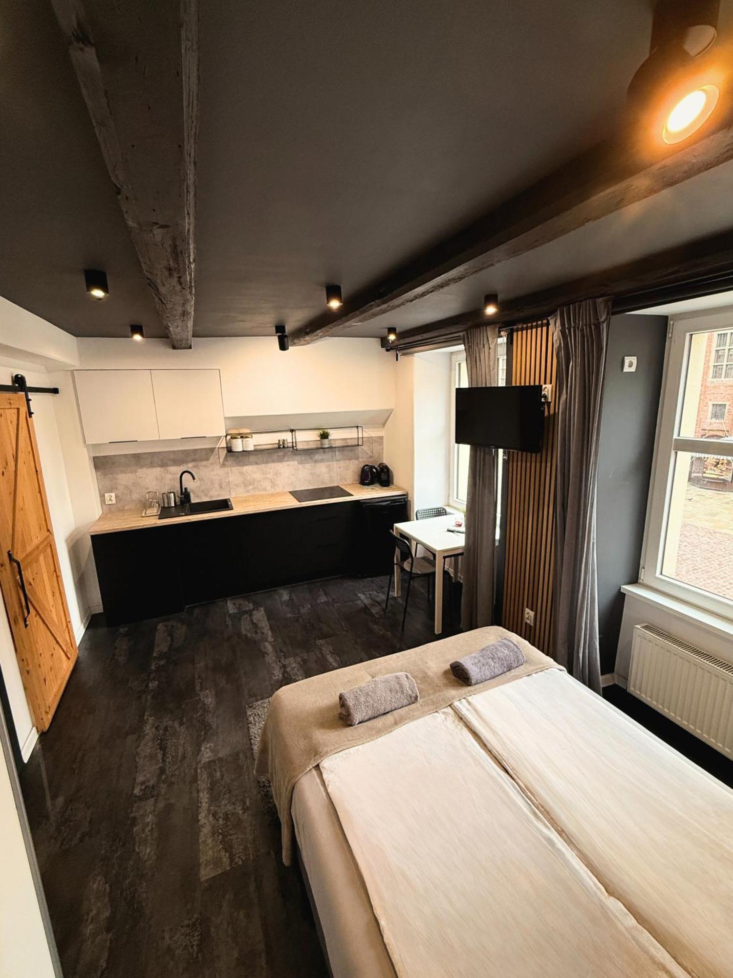 Apartament Z Widokiem Na Pomnik Kopernika - Rynek Staromiejski Stary Toruń Dış mekan fotoğraf