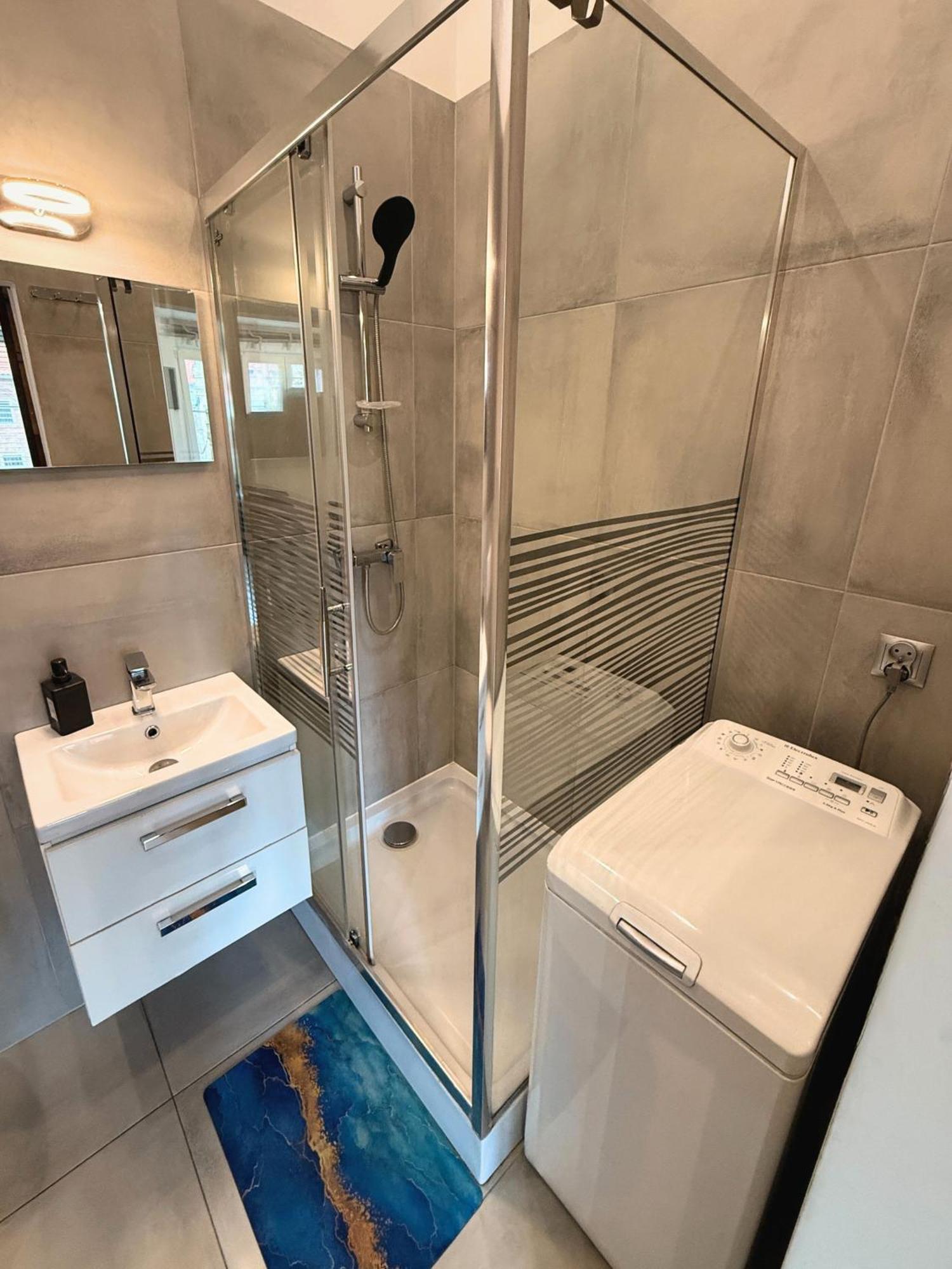 Apartament Z Widokiem Na Pomnik Kopernika - Rynek Staromiejski Stary Toruń Dış mekan fotoğraf